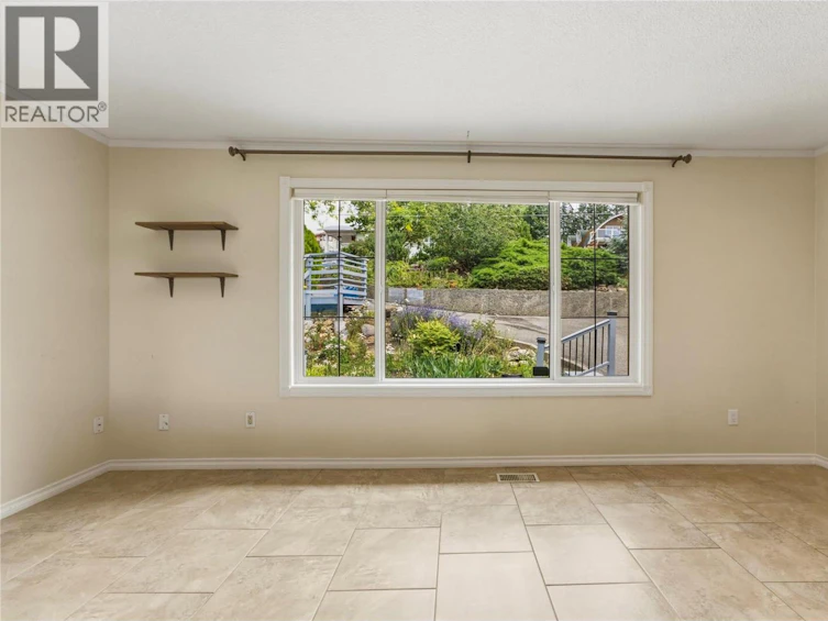 6864 Bryden Road, Vernon, BC, V1B 3T3 - 11