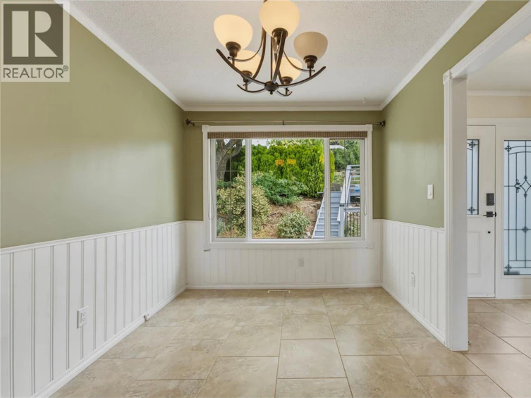 6864 Bryden Road, Vernon, BC, V1B 3T3 - 6