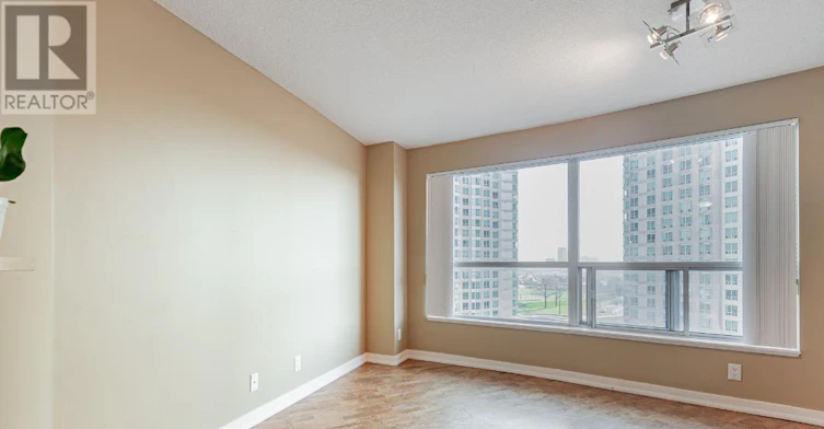 906-38 Lee Centre Drive, Toronto, ON, M1H 3J7 - 11