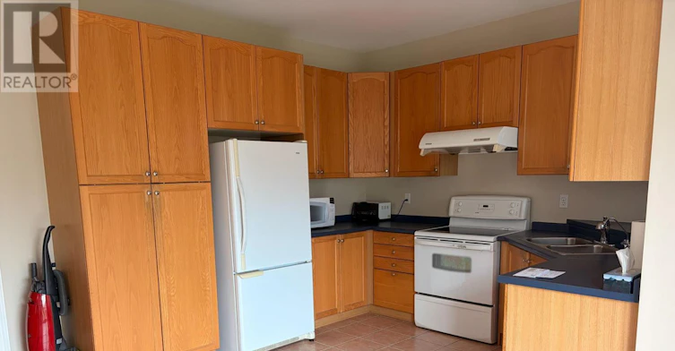 211 Stonebridge Drive, Markham, ON, L6C 2S2 - 8