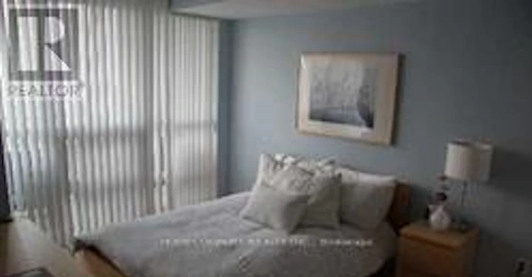 1004-761 Bay Street, Toronto, ON, M5G 2R2 - 5