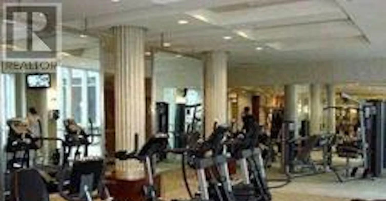 1004-761 Bay Street, Toronto, ON, M5G 2R2 - 12