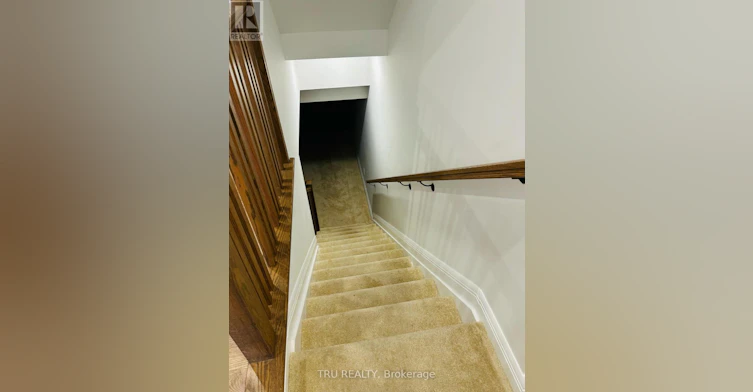 316 Wigwas Street, Ottawa, ON, K1K 5A1 - 13