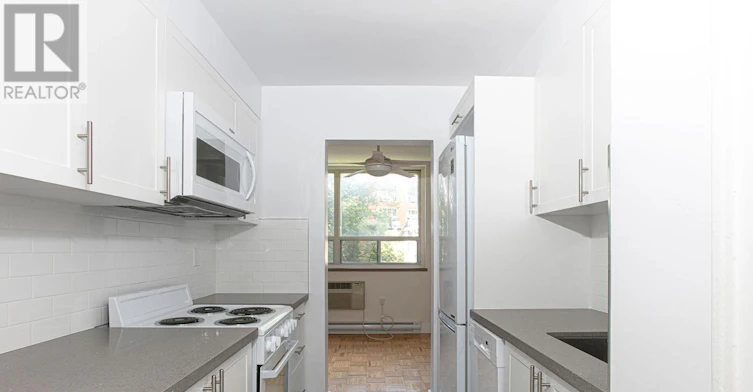 705-55 Isabella Street, Toronto, ON, M4Y 1M8 - 2