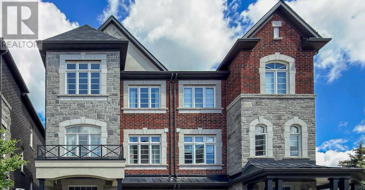 8 Globemaster Lane, Richmond Hill, ON, L4E 1H3