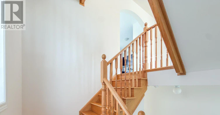 8 Globemaster Lane, Richmond Hill, ON, L4E 1H3 - 16