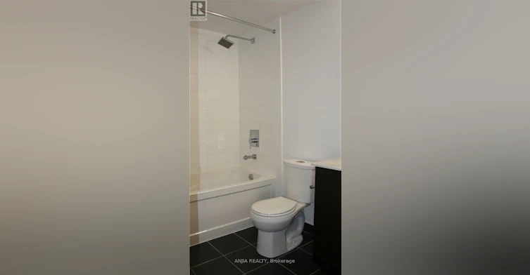 2211-7165 Yonge Street, Vaughan, ON, L3T 0C9 - 6