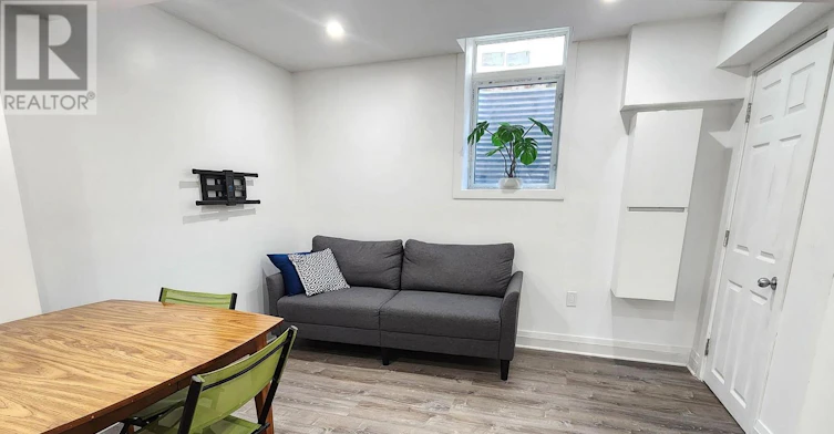 LOWER-7 Maria Street, St. Catharines, ON, L2S 3Y3 - 12