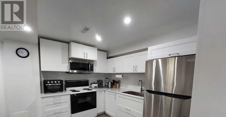 LOWER-7 Maria Street, St. Catharines, ON, L2S 3Y3