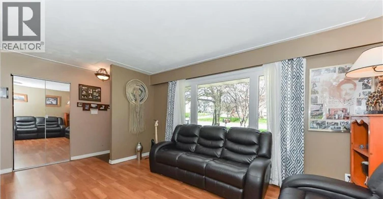 Upper-362 Victoria Road N, Guelph, ON, N1E 5J7 - 5