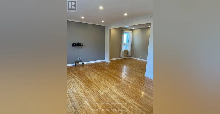 51 Northwood Drive, Toronto, ON, M2M 2J9 - 4