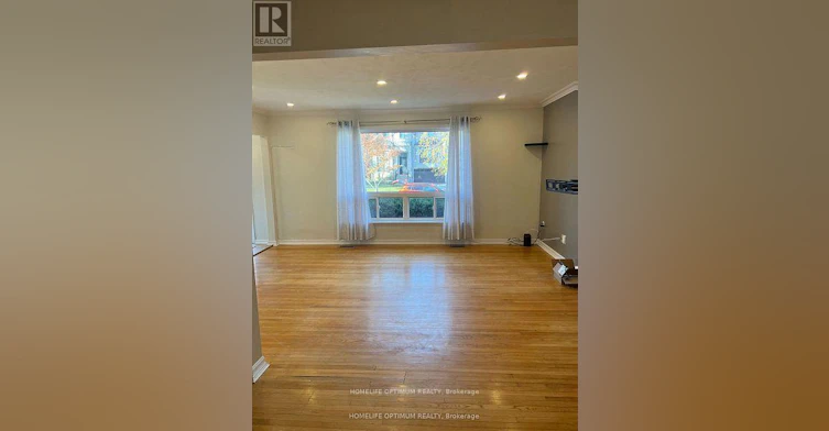51 Northwood Drive, Toronto, ON, M2M 2J9 - 3