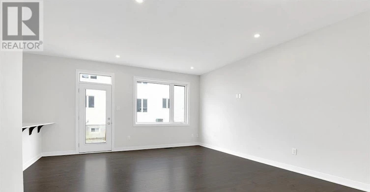 254 Falsetto Street, Ottawa, ON, K1W 0S4 - 11