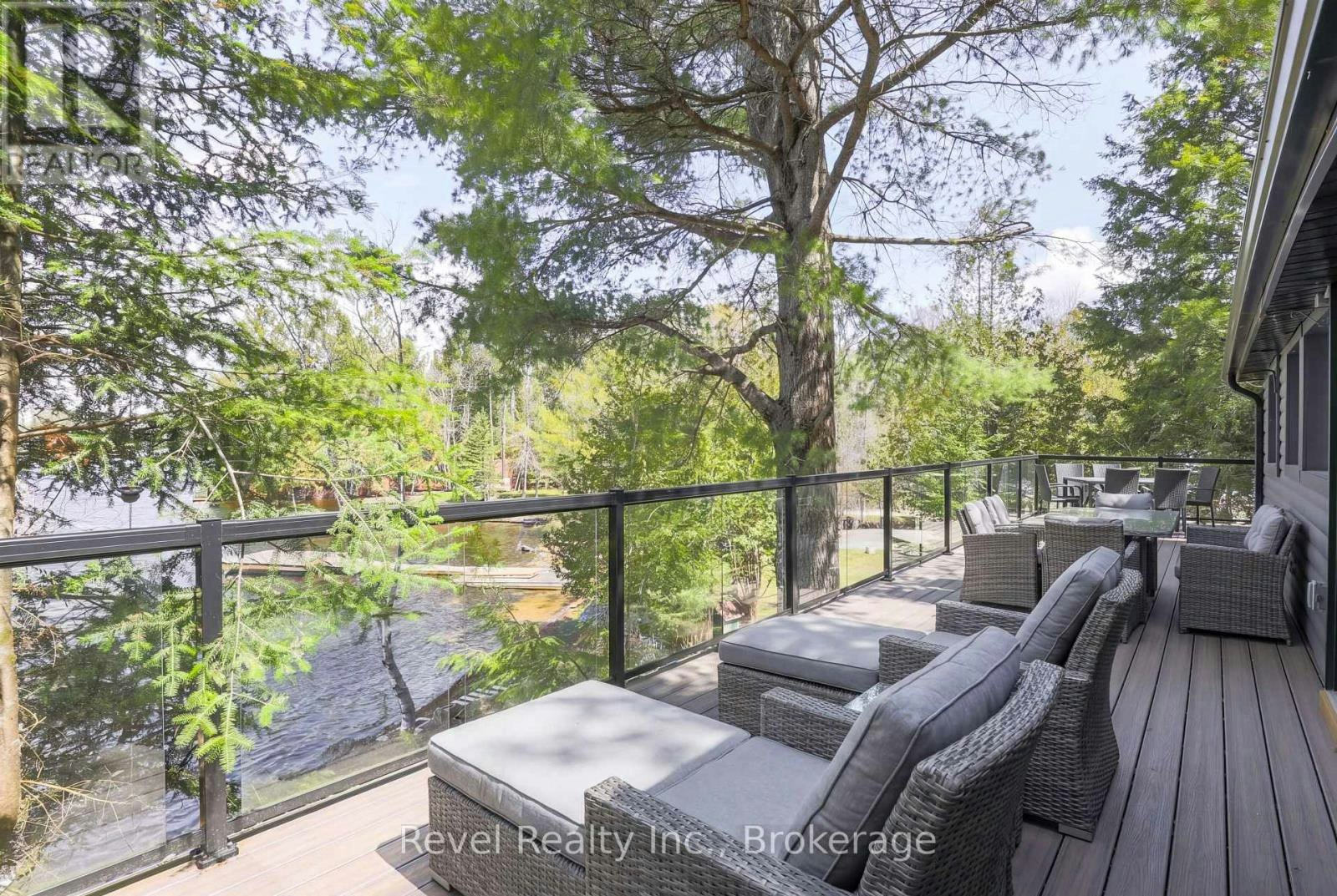 1129 Lakeshore Road, Highlands East, ON, K0M 1R0
