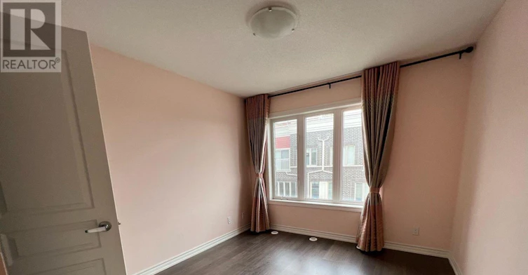 15-115 Long Branch Avenue, Toronto, ON, M8W 0A9 - 5