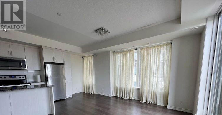15-115 Long Branch Avenue, Toronto, ON, M8W 0A9 - 2