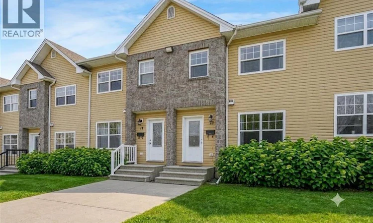 10 Westbrook Lane