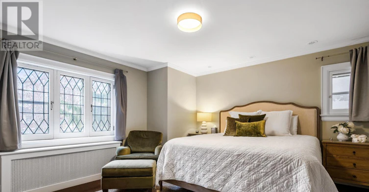 28 Thompson Avenue, Toronto, ON, M8Z 3T3 - 26