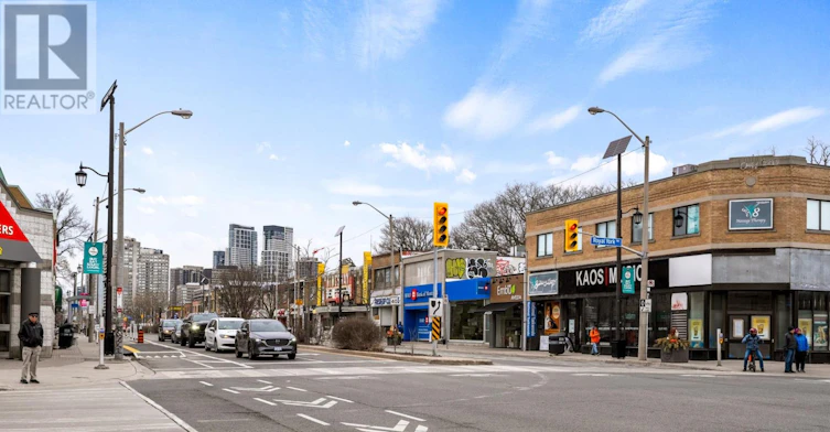 28 Thompson Avenue, Toronto, ON, M8Z 3T3 - 50
