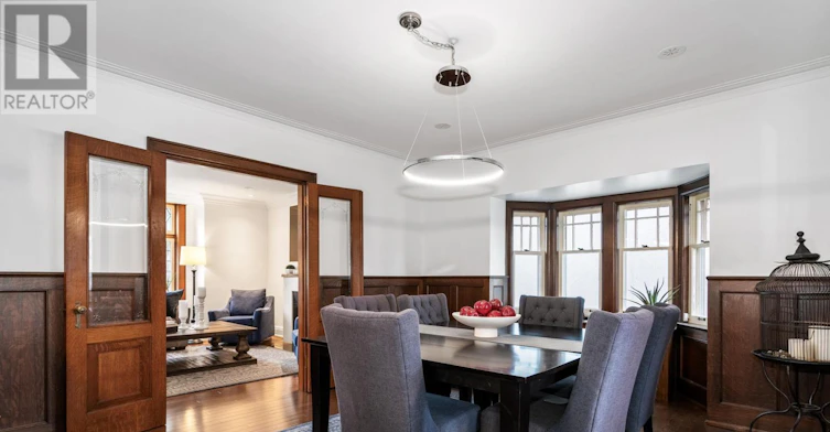 28 Thompson Avenue, Toronto, ON, M8Z 3T3 - 17