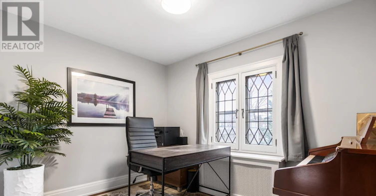 28 Thompson Avenue, Toronto, ON, M8Z 3T3 - 28