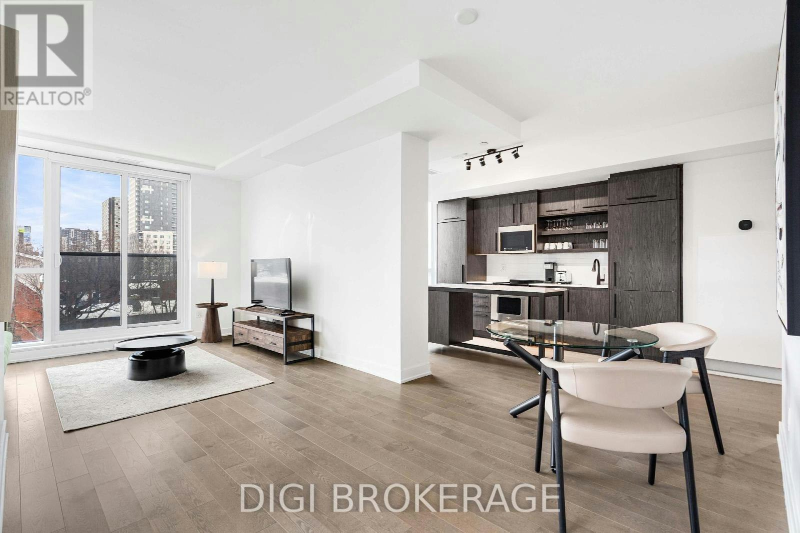 1303-560 Rideau Street, Ottawa, ON, K1N 5Z8 - 9