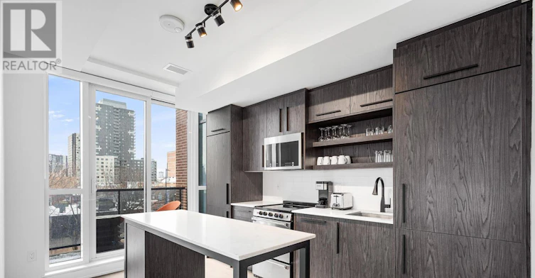 1303-560 Rideau Street, Ottawa, ON, K1N 5Z8 - 2