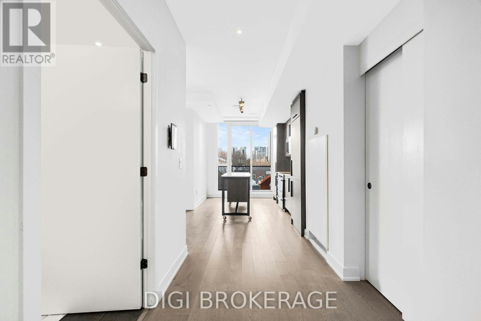 1303-560 Rideau Street, Ottawa, ON, K1N 5Z8 - 6
