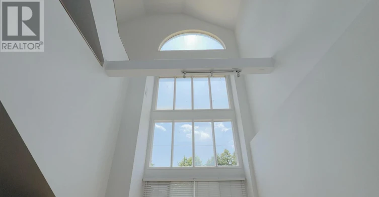 MAIN-116 Cranbrooke Avenue, Toronto, ON, M5M 1M7 - 6