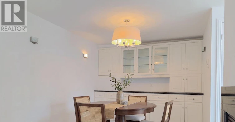 MAIN-116 Cranbrooke Avenue, Toronto, ON, M5M 1M7 - 9