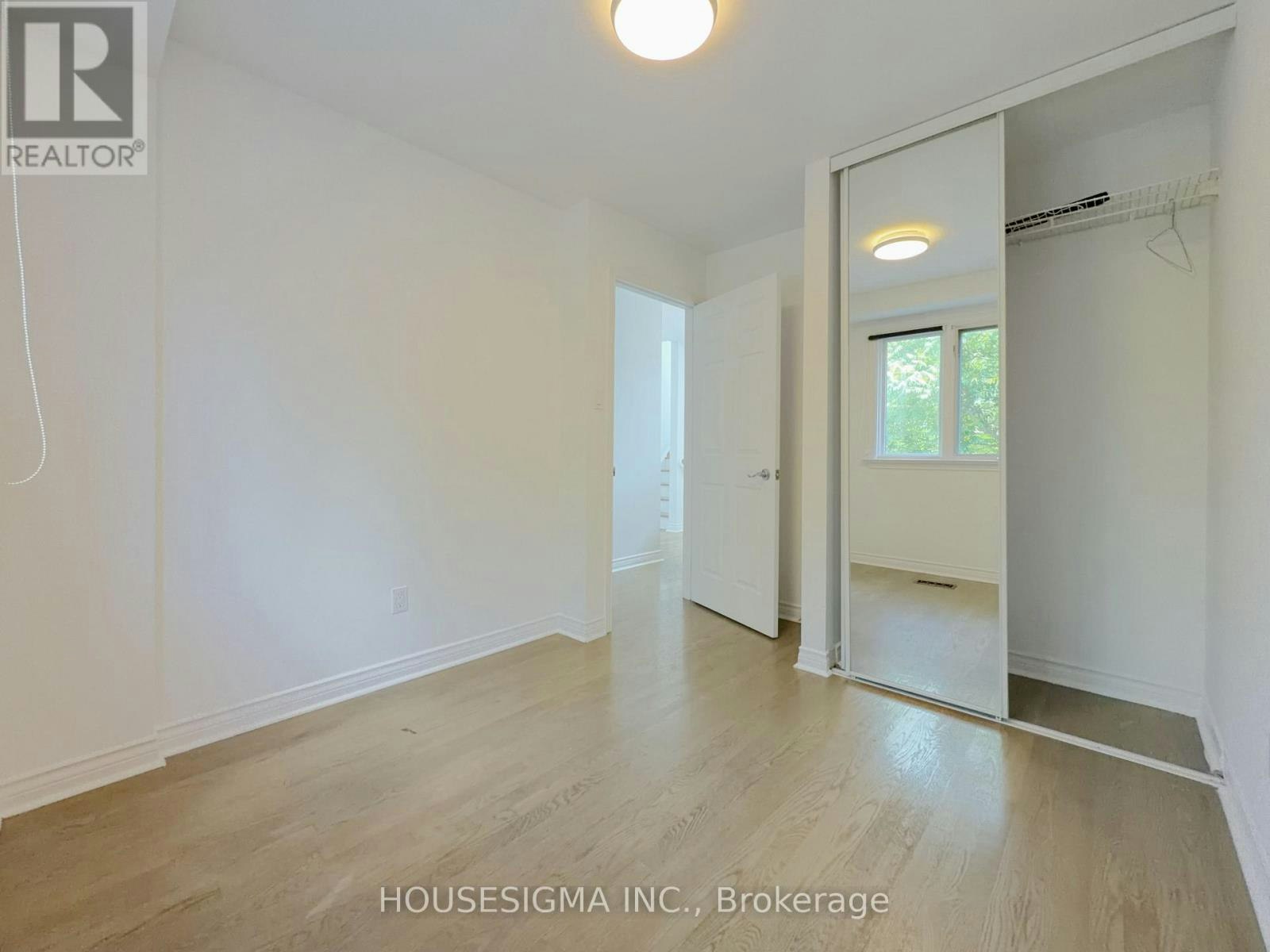 MAIN-116 Cranbrooke Avenue, Toronto, ON, M5M 1M7 - 25