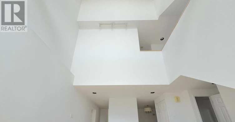 MAIN-116 Cranbrooke Avenue, Toronto, ON, M5M 1M7