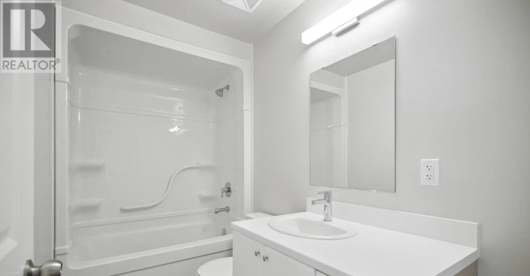 443-50 Herrick Avenue, St. Catharines, ON, L2P 2S4 - 9