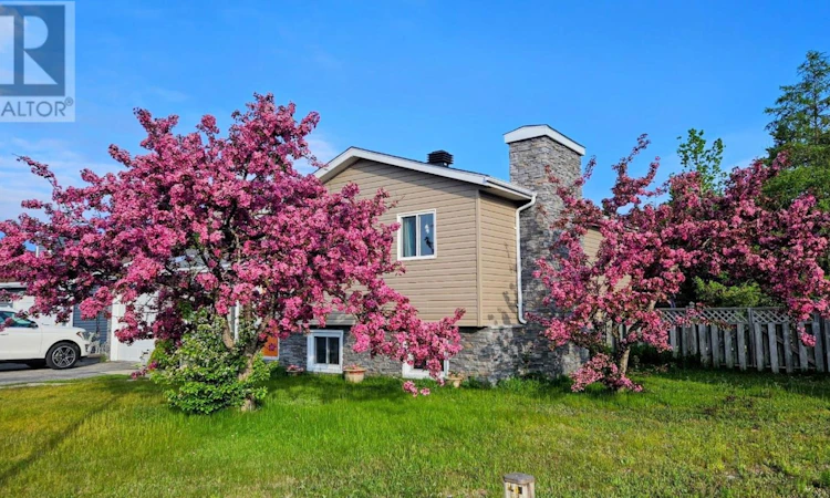 9 Michano Drive