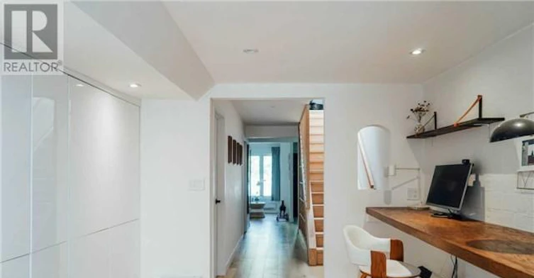 194 Major Street, Toronto, ON, M5S 2L3 - 17
