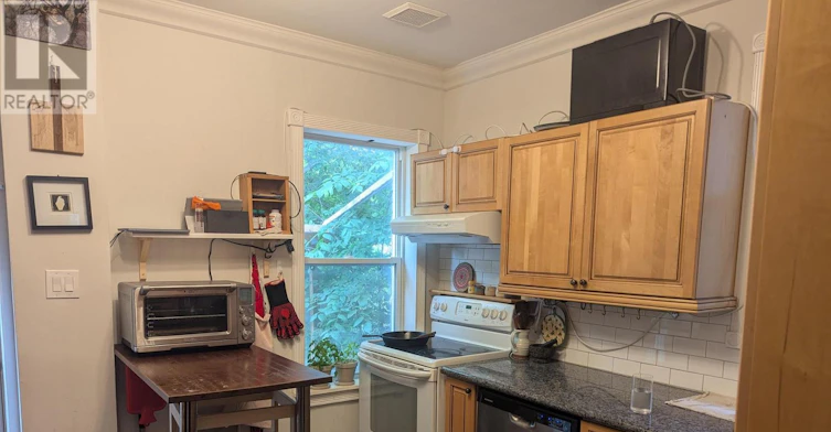 MN&2ND-52 Ashdale Avenue, Toronto, ON, M4L 2Y7 - 5
