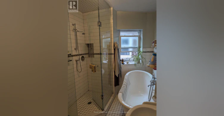 MN&2ND-52 Ashdale Avenue, Toronto, ON, M4L 2Y7 - 8