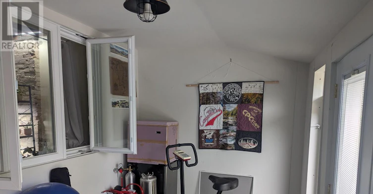 MN&2ND-52 Ashdale Avenue, Toronto, ON, M4L 2Y7 - 14