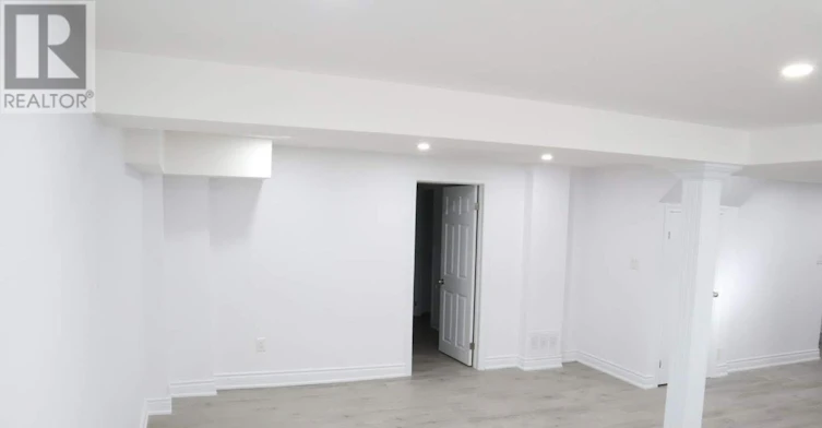 LOWER-1627 Baggins Street, Pickering, ON, L1W 1H2 - 12