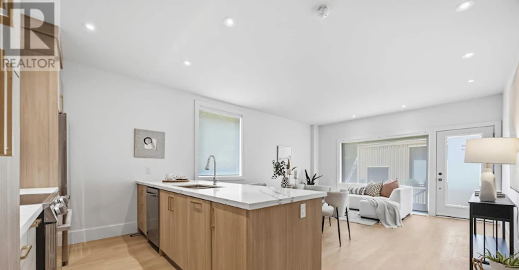 C-102 Boultbee Avenue, Toronto, ON, M4J 1B3 - 7