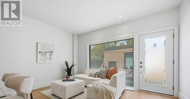 C-102 Boultbee Avenue, Toronto, ON, M4J 1B3 - 3