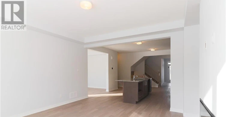 803 Crossgate Street, Manotick, ON, K2J 7E3 - 5