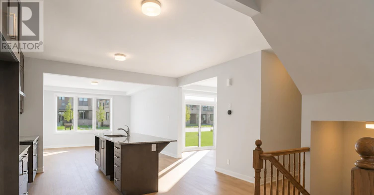 803 Crossgate Street, Manotick, ON, K2J 7E3 - 4