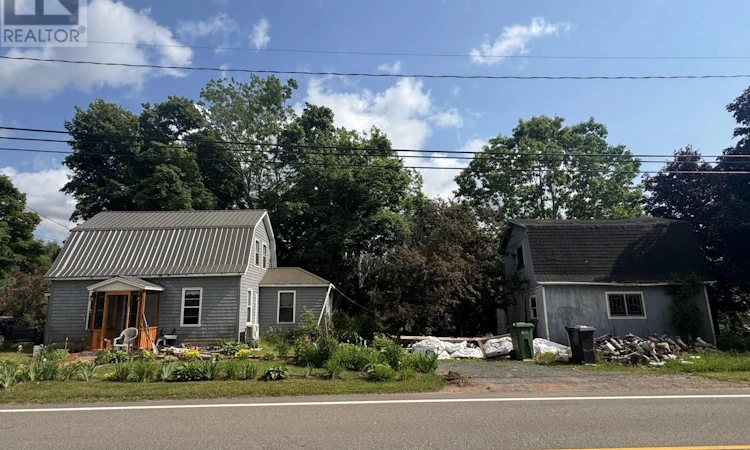 36 Riverside Drive