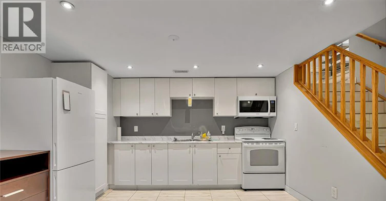 LOWER-3966 Byng, Windsor, ON, N8W 3J6 - 6