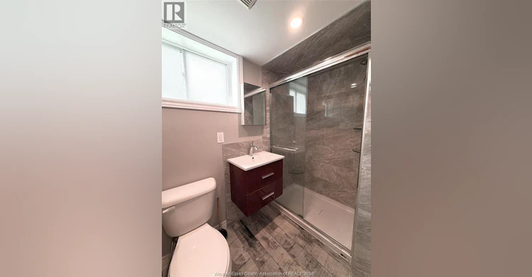 471 Randolph, Windsor, ON, N9B 2T5 - 14