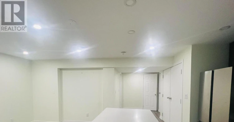 BSMT-25 Gabrielle Crescent, Whitby, ON, L1R 3M6 - 8