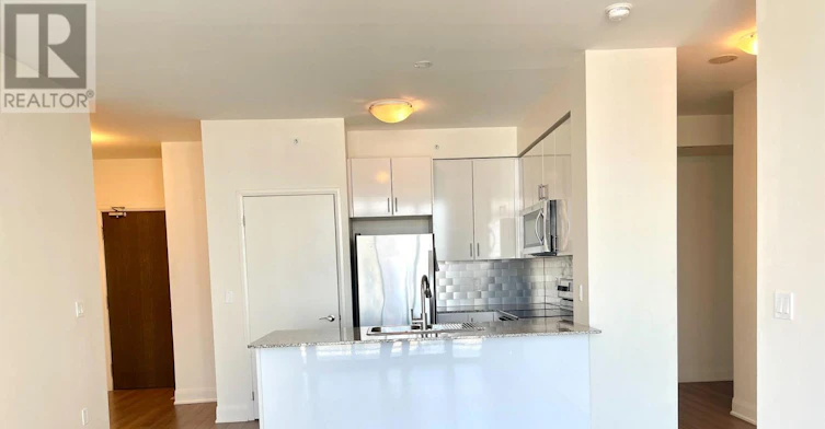 3205-2900 7 Highway, Vaughan, ON, L4K 0G3 - 4