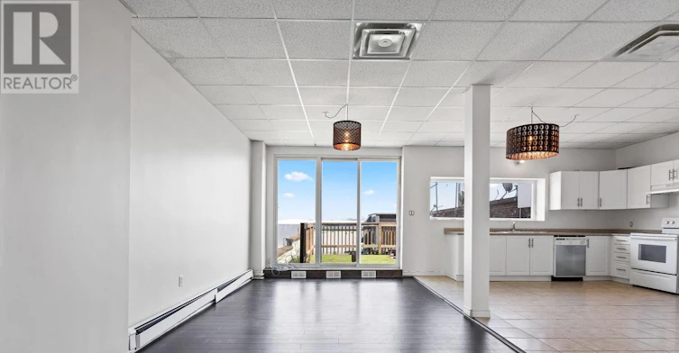 90 St. Paul Street, St. Catharines, ON, L2R 3M2 - 5