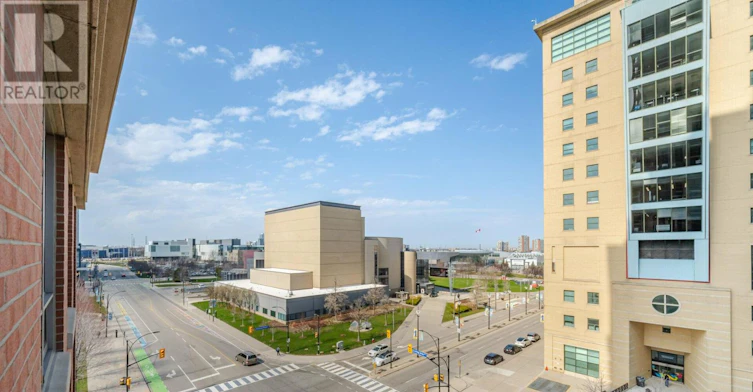 711-4090 Living Arts Drive, Mississauga, ON, L5B 4M8 - 32
